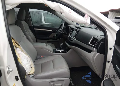 2018 Toyota Highlander Xle from USA, damaged, VIN 5TDKZRFH0JS282686